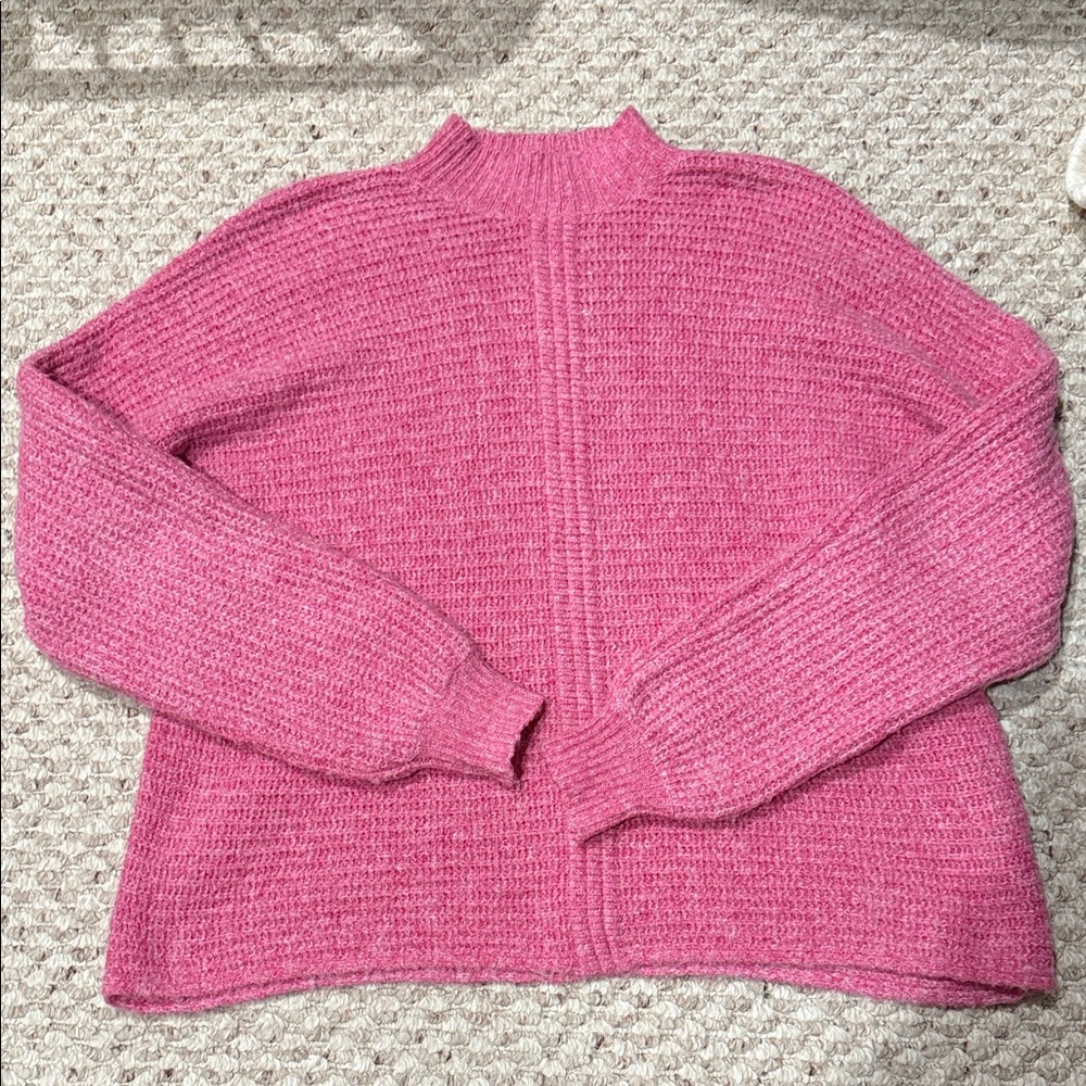 Vestique Pink Sweater